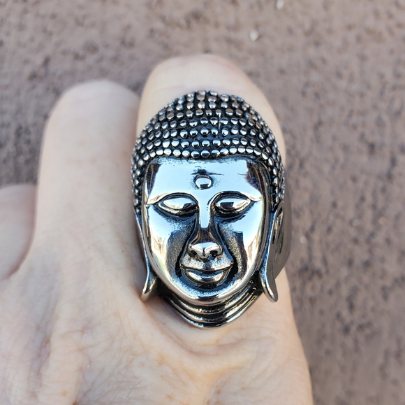 New Huge Buddha Head Silver Stainless Steel Statement Ring. - Picture 7 of 11